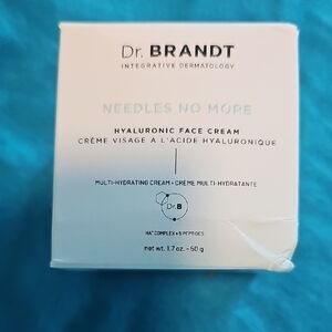 Dr. Brandt Needles No More Hyaluronic Face Cream - White and Blue